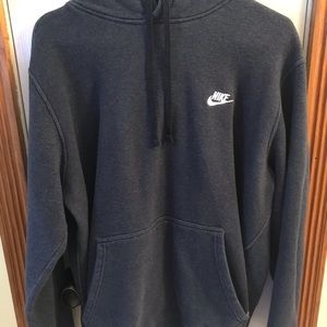 Retro Nike hoodie